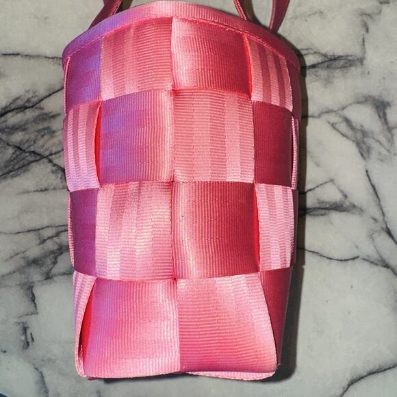 Bubblegum Pink The Original Seatbelt Bag Small Tote Bag Handbag 10"x8"x4" Kawaii - Picture 3 of 11
